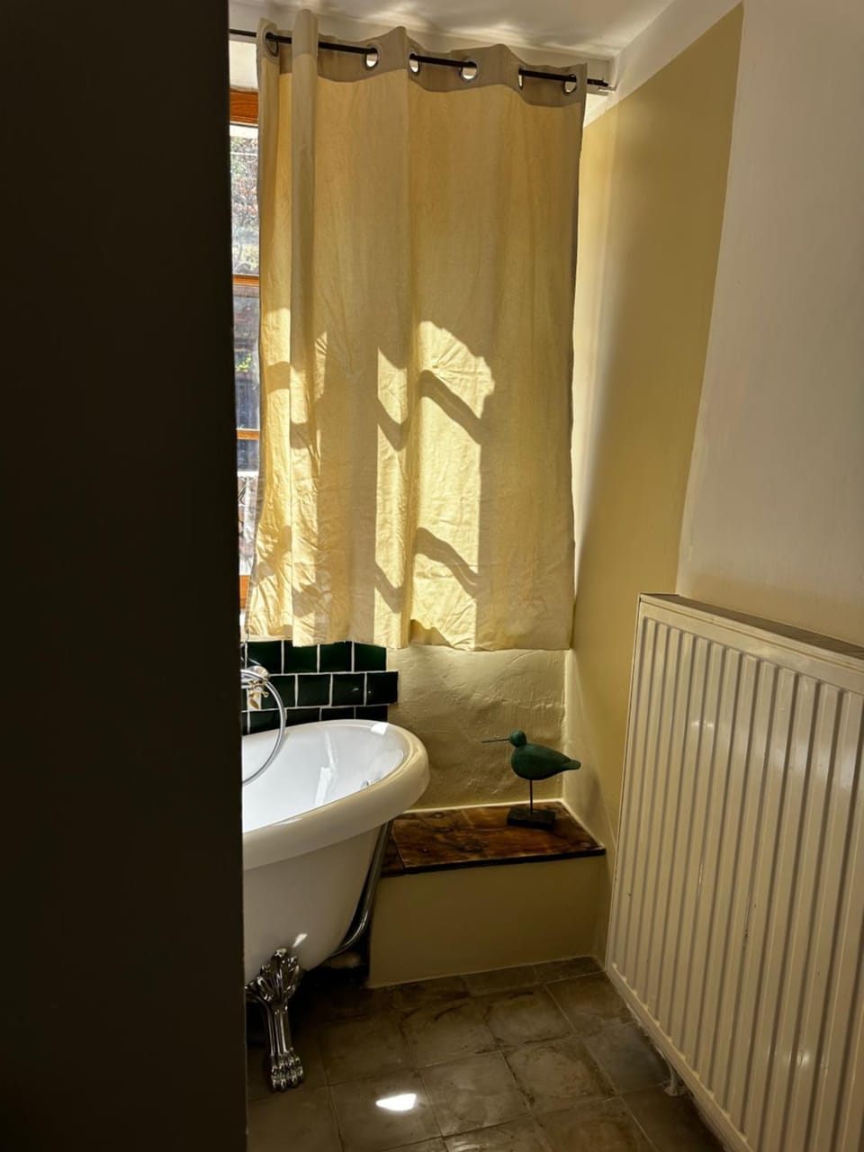 Bathroom, Bedroom, Bath, internet, towels