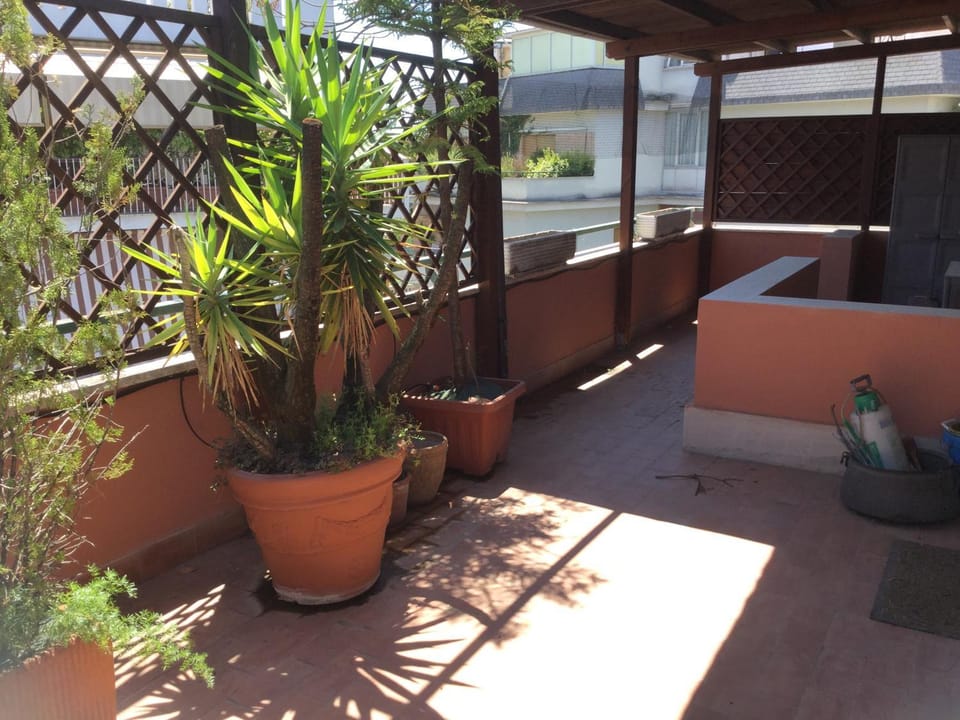 Delizioso attico a Talenti Apartment in Rome