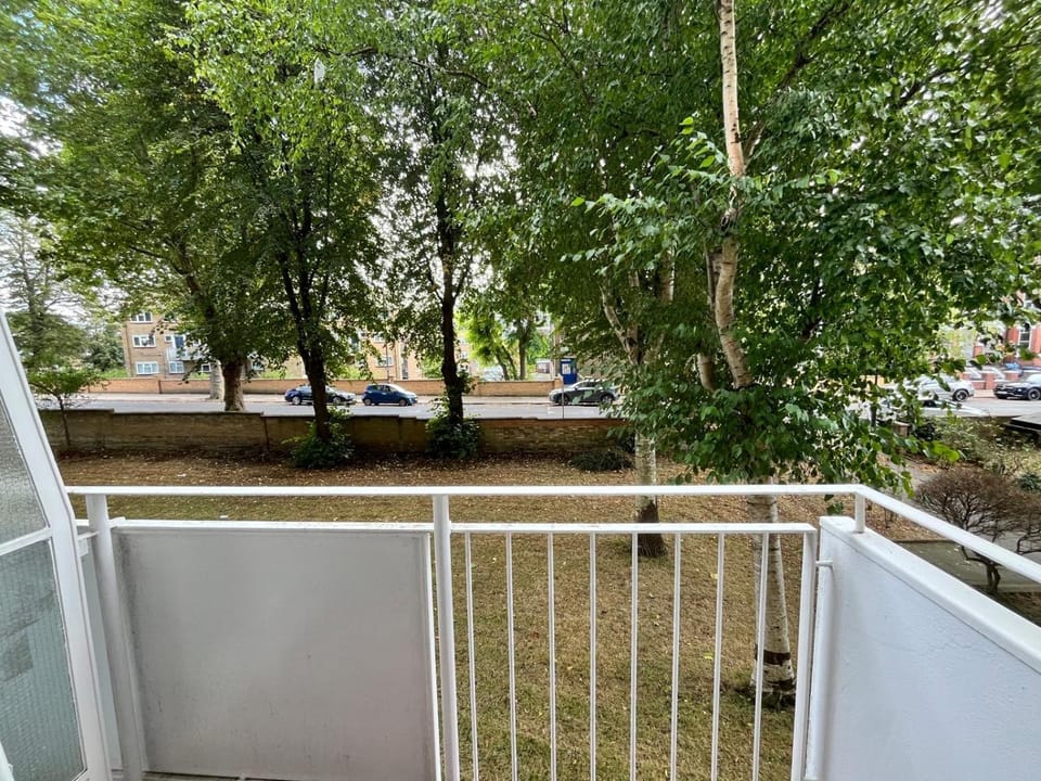 Property building, Balcony/Terrace