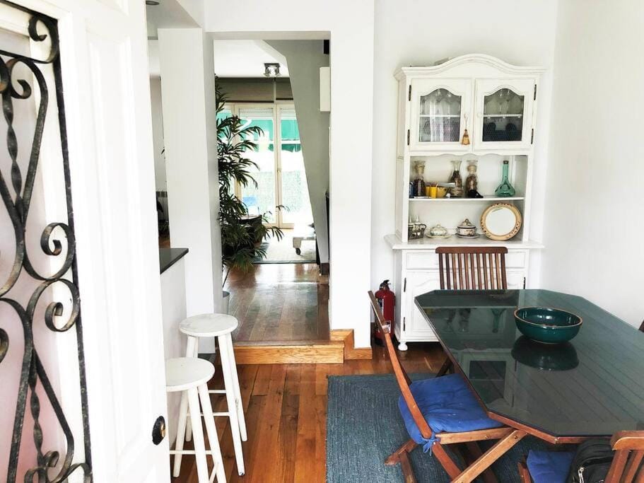 Bonito chalet a 2 Km de Liencres y playas. House in Cantabria