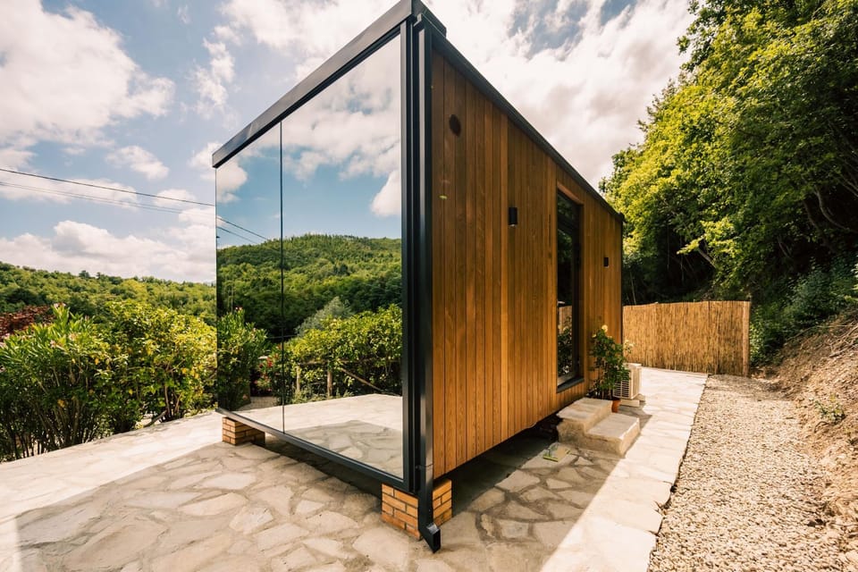 Property building, Day, Natural landscape, Mountain view