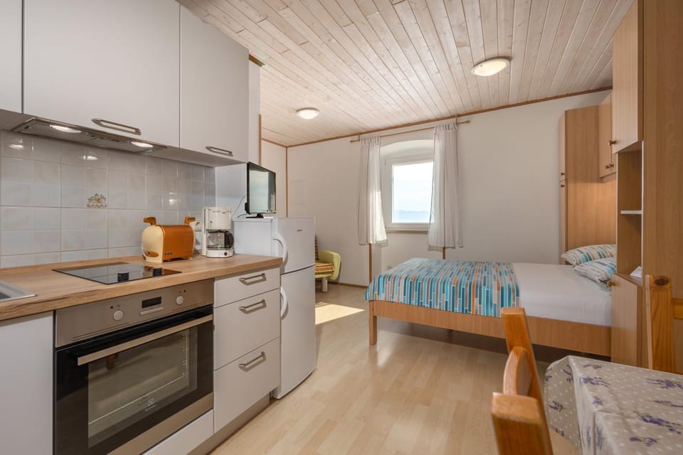 Apartmani Matić Apartment in Primorje-Gorski Kotar County