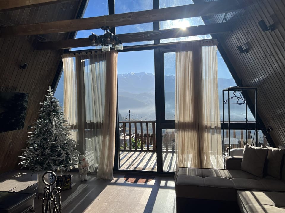 View (from property/room), Mountain view