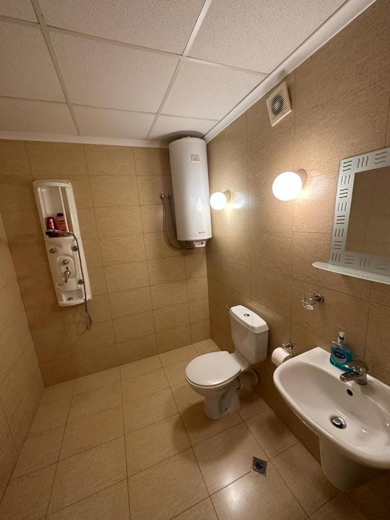 Toilet, Bathroom