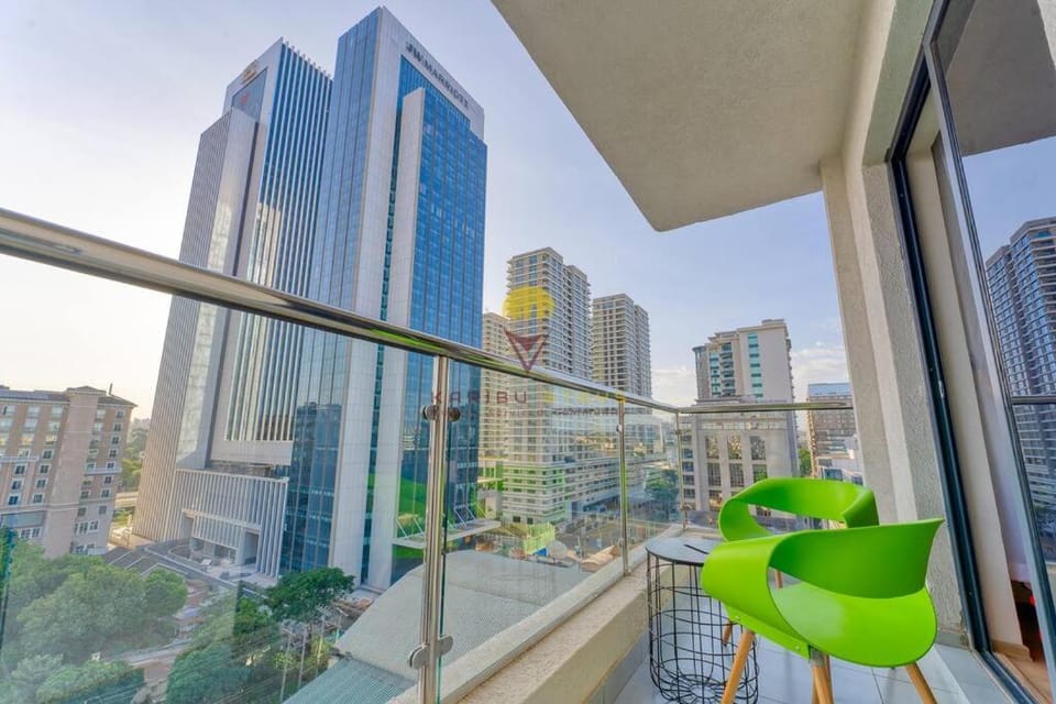 NEW 7St*r + Pool + Gym + Balcony 1BRM in Westlands Apartment in Nairobi