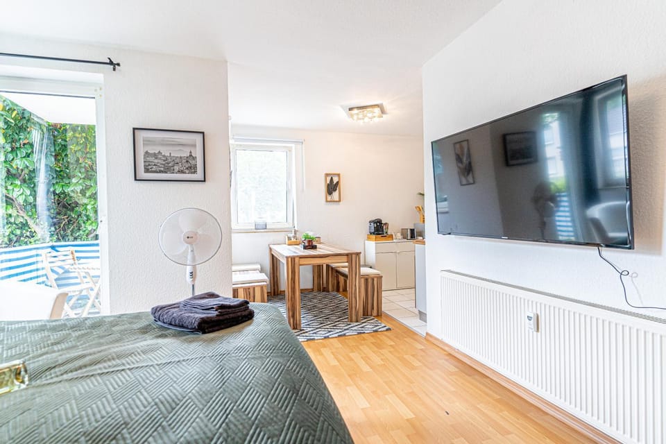 TV and multimedia, Photo of the whole room