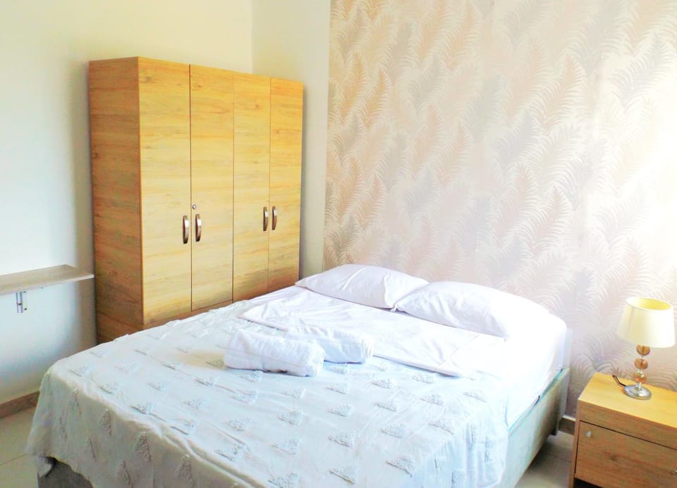 Bed, Photo of the whole room, Bedroom, towels, wardrobe