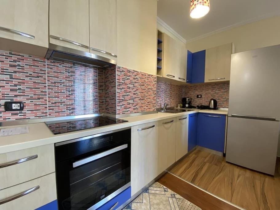Double Room Central Apartment with balcony Apartment in Tirana