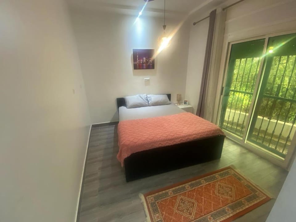 Appartement familiale 3 chambres proche de mer Bed and Breakfast in Tangier
