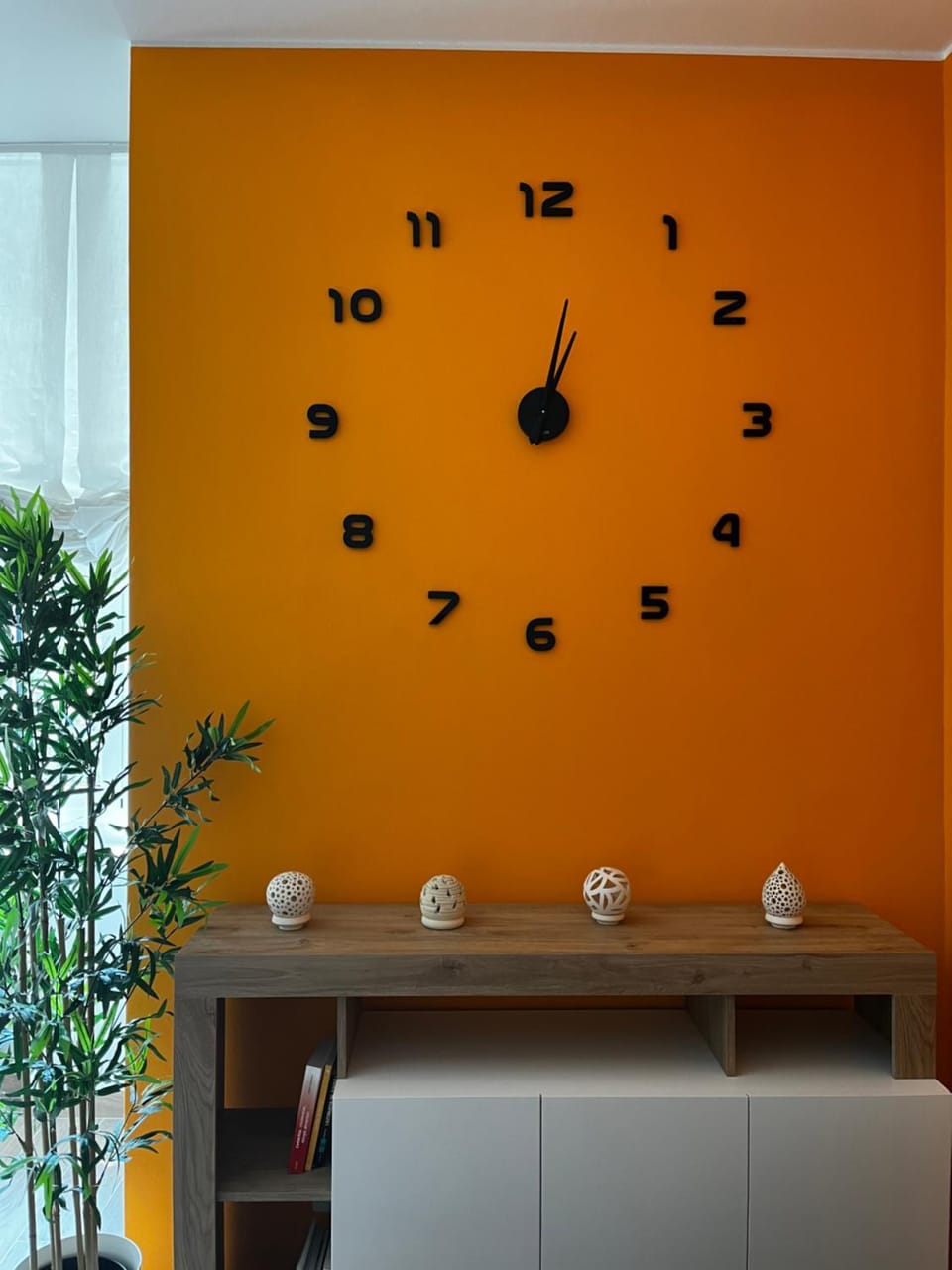 Living room, Decorative detail