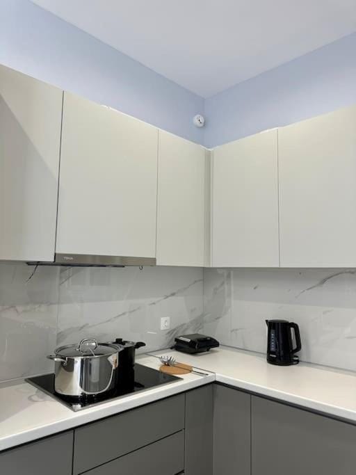 Zouf House Luxury Stay with Jacuzzi Apartment in East Attica Regional Unit, Greece