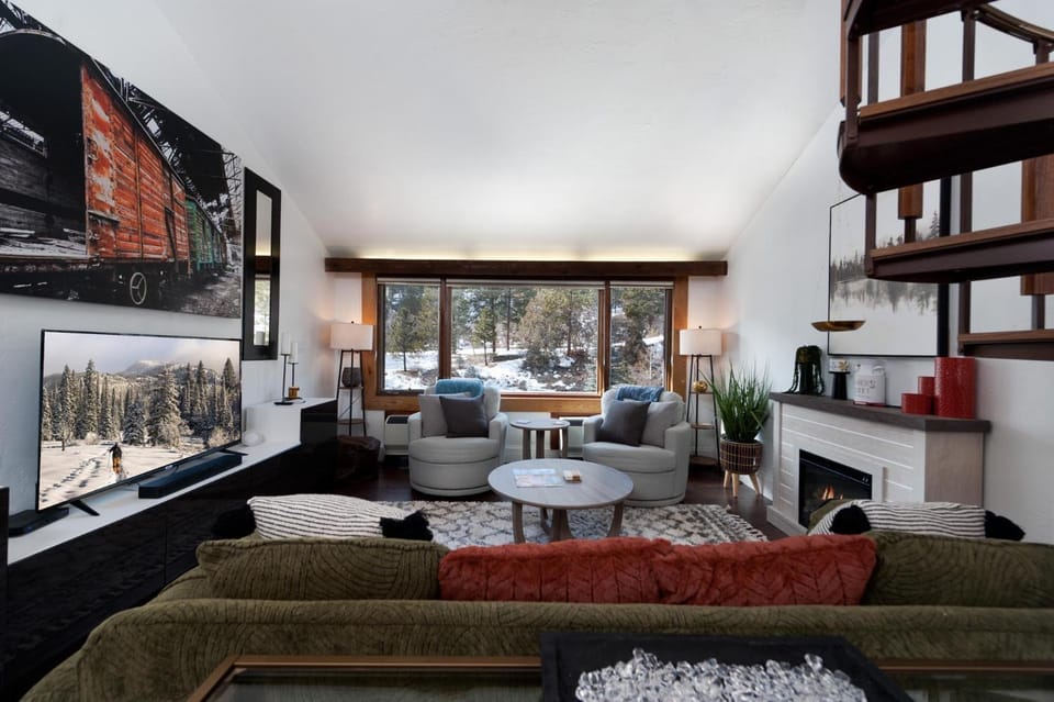 Tamarron Lodge Loft 206 - Iron Horse Hideaway - Durango CO House in La Plata County