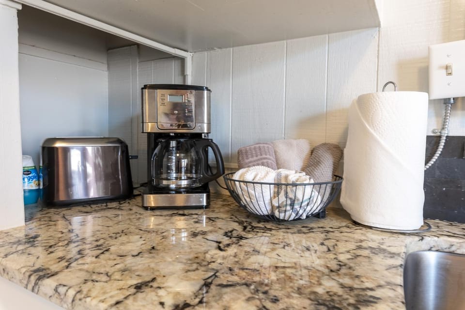 Downtown 1 Bedroom Charmer - Walk, Bike, Enjoy!! Apartment in Rapid City
