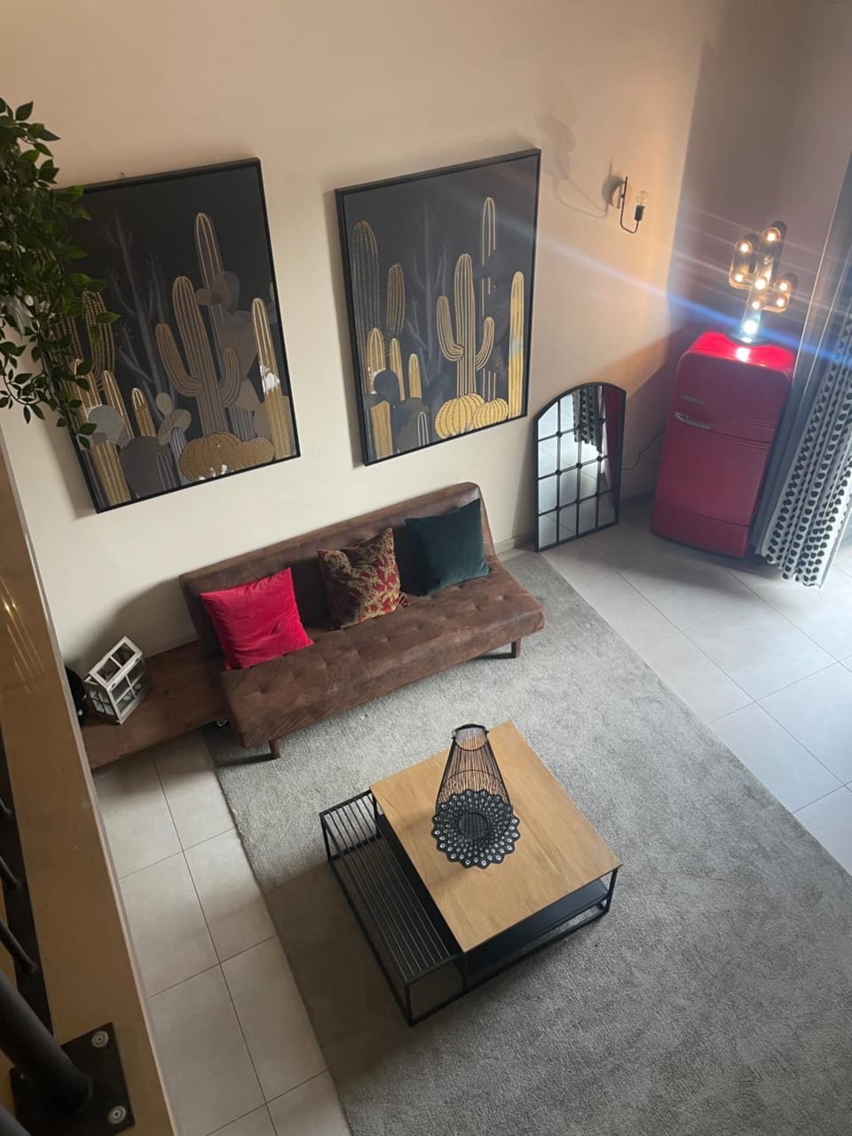 Living room, Photo of the whole room, Seating area