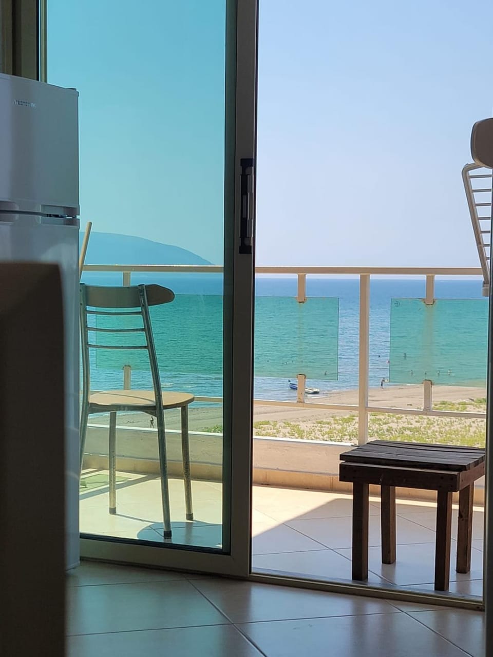 Patio, Day, Natural landscape, View (from property/room), Balcony/Terrace, Dining area, Beach, Sea view