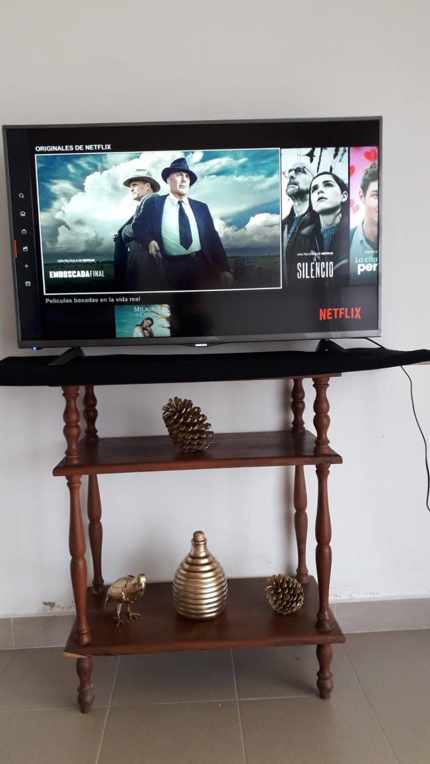 TV and multimedia, Evening entertainment
