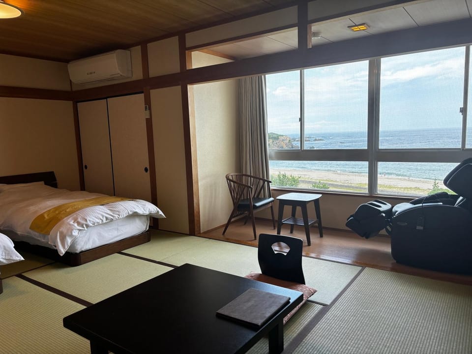 Toba ryokan michishio Ryokan in Tokyo Prefecture