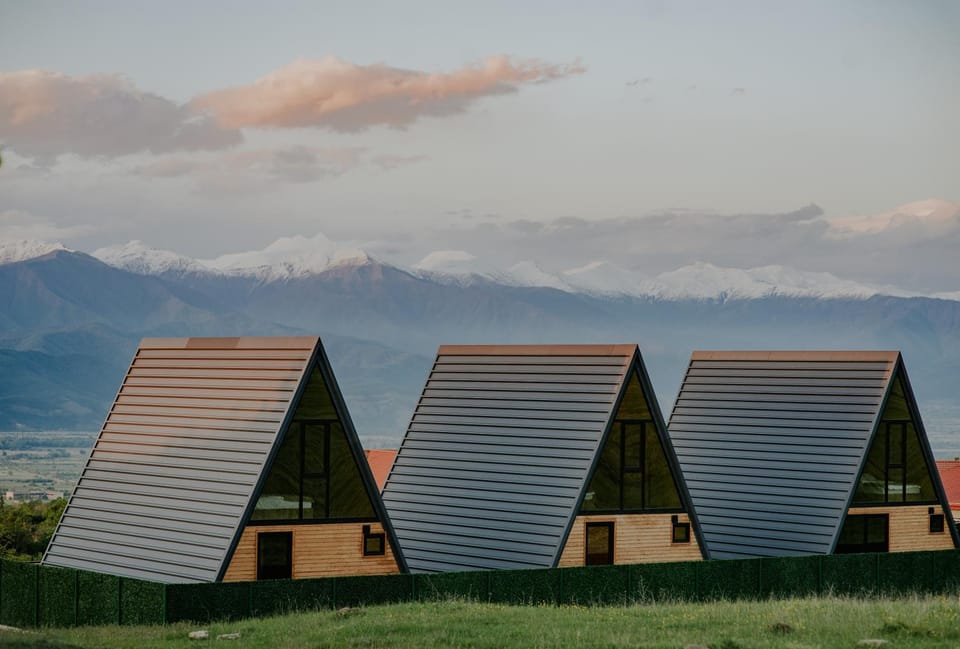 Property building, Day, Natural landscape, Mountain view