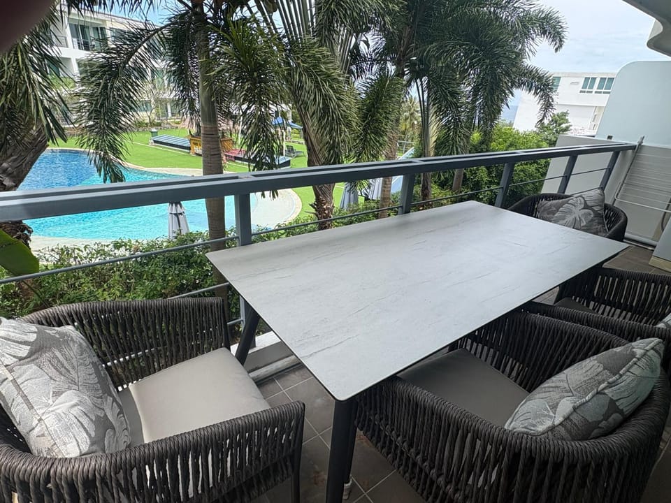 Karon Butterfly Condominium Brandnew 68m2 apartment, seaview, pool access, 500m to beach Apartment in Phuket
