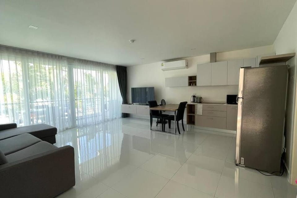 Karon Butterfly Condominium Brandnew 68m2 apartment, seaview, pool access, 500m to beach Apartment in Phuket