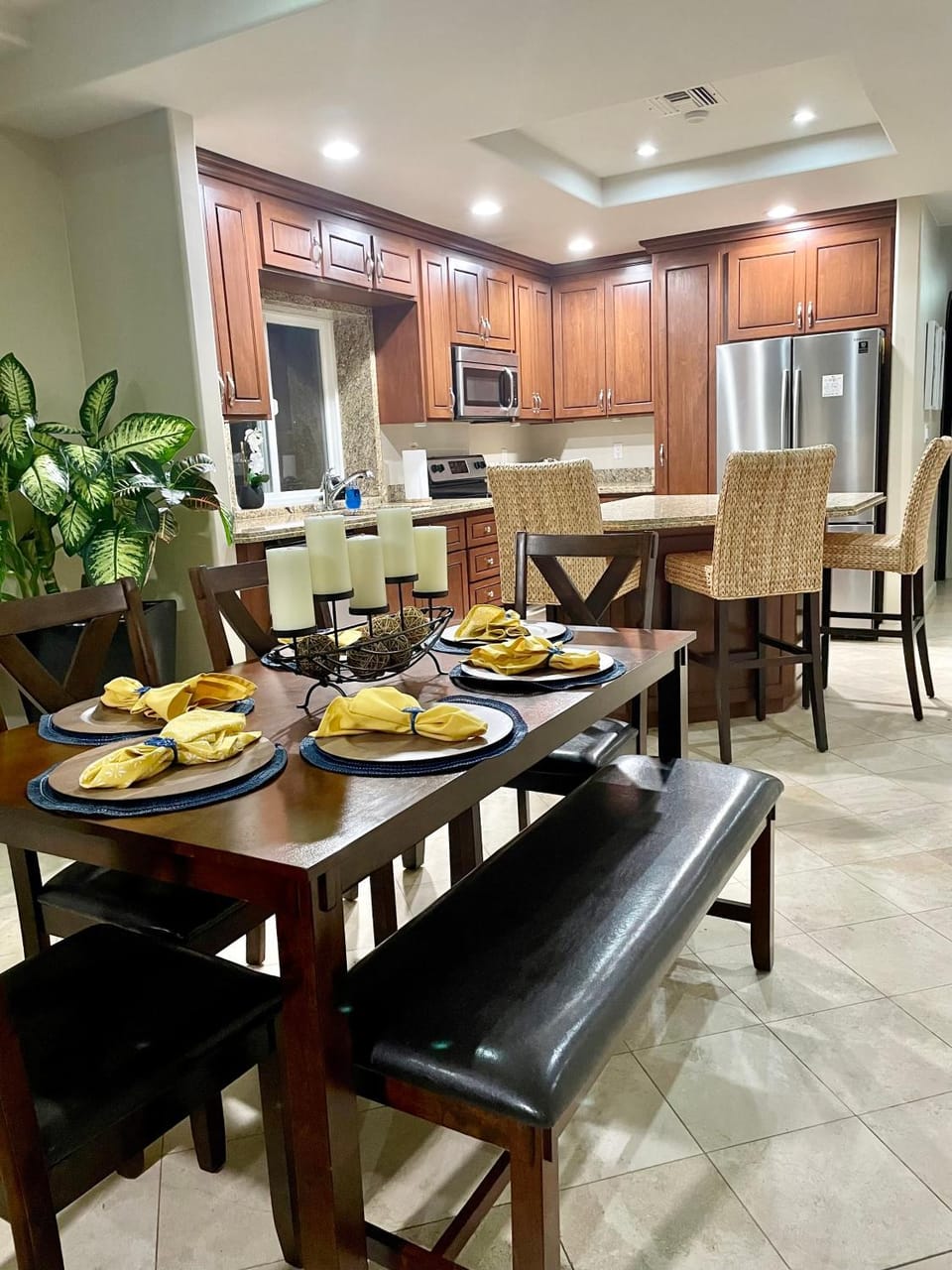 Kitchen or kitchenette