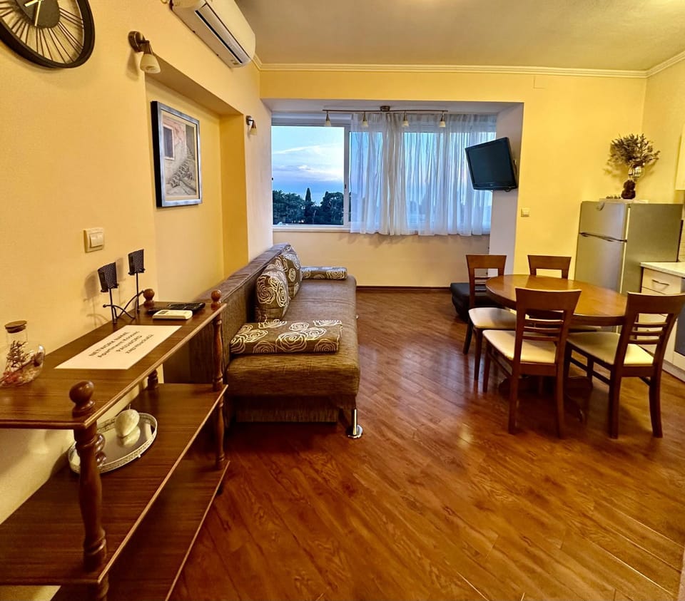 View (from property/room), Living room