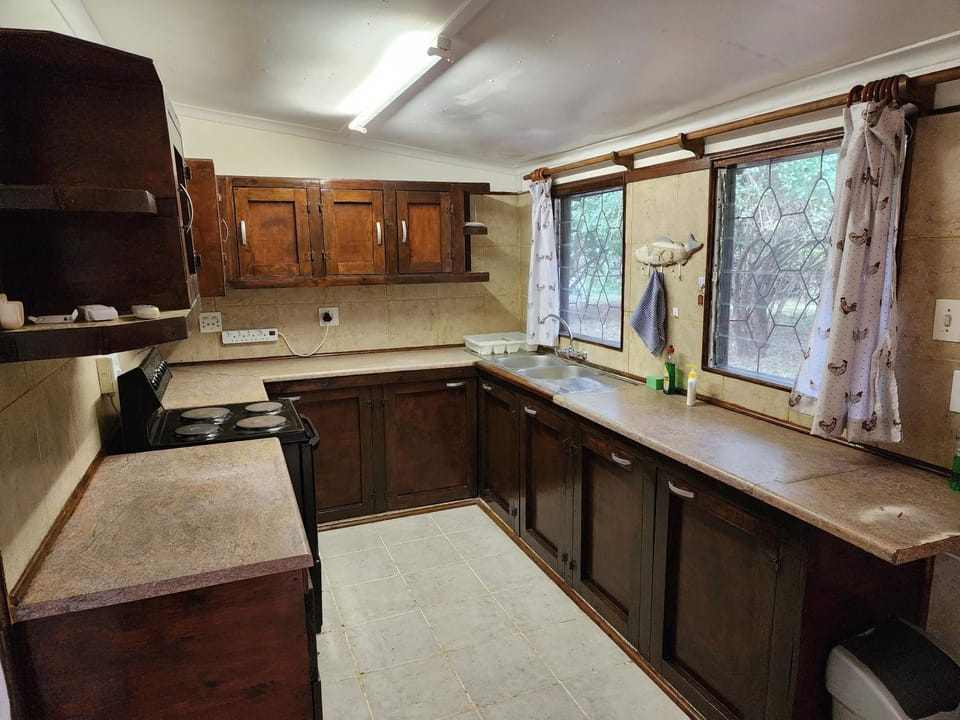 pet friendly, stove, kitchen