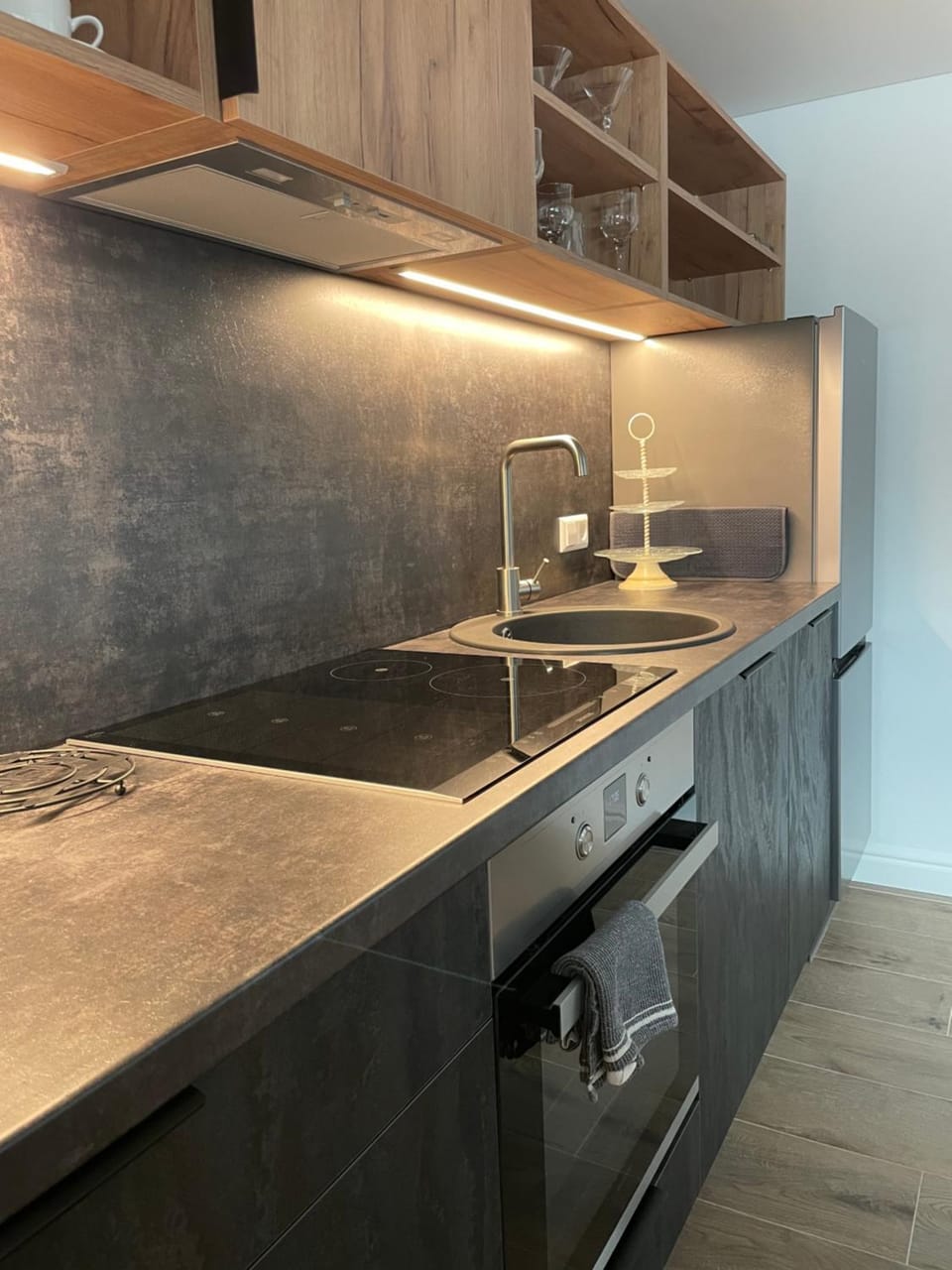 Kitchen or kitchenette, dishwasher, pet friendly, stove