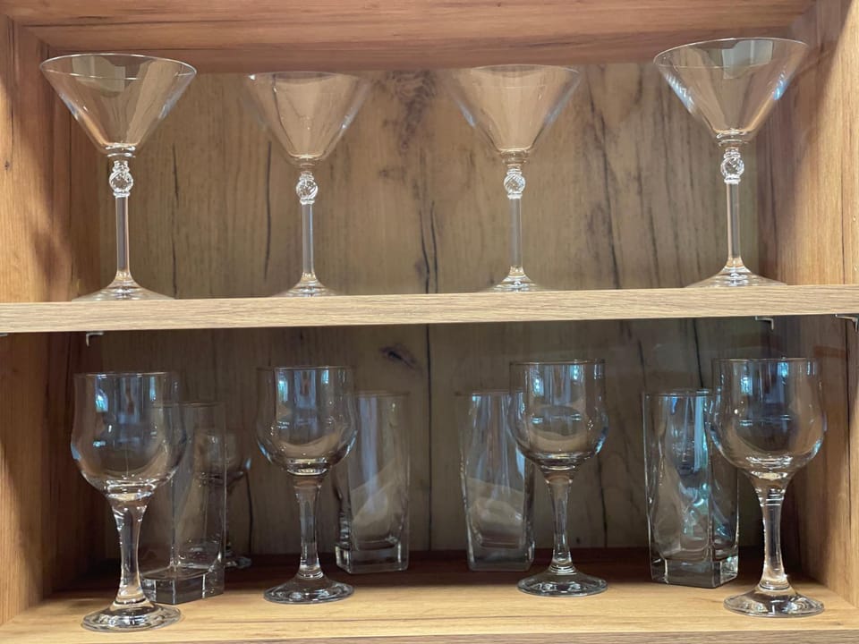 Lounge or bar, Food and drinks, Drinks