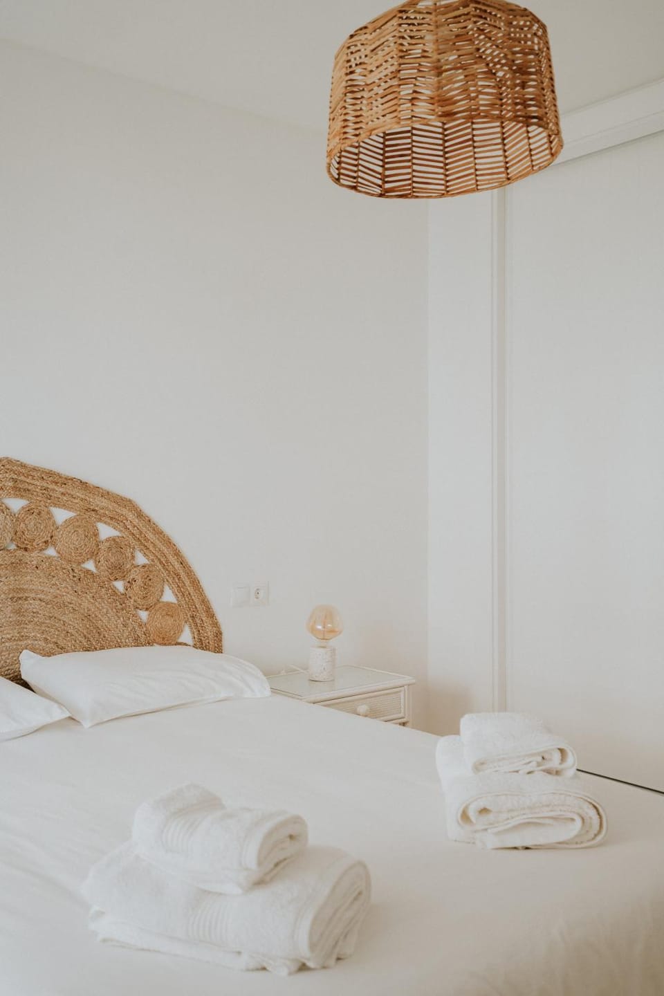 Bedroom, wardrobe