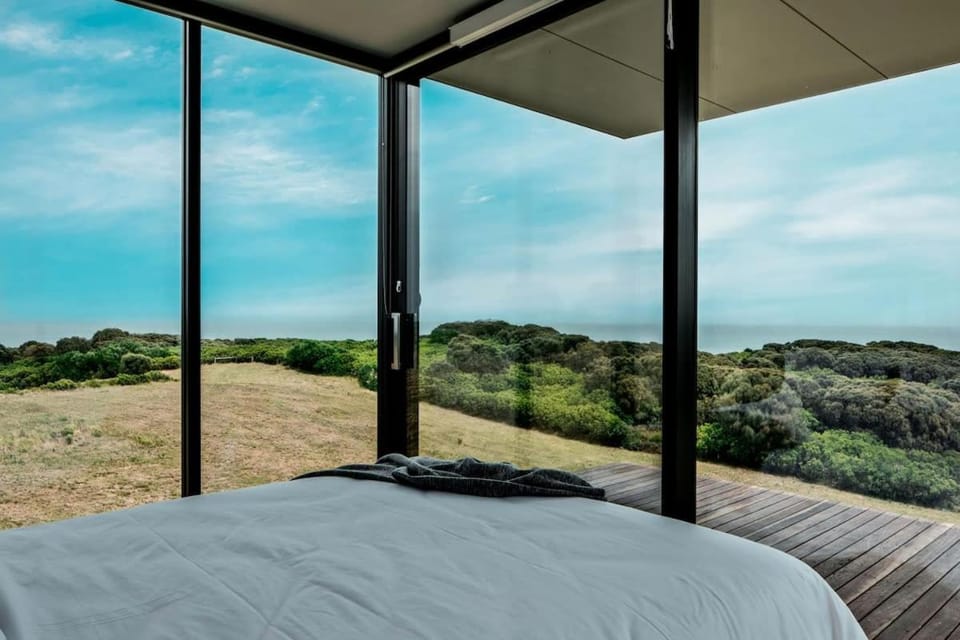 Sky Pod 2 - Luxury Off-Grid Eco Accomodation House in Cape Otway