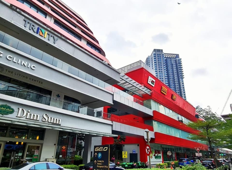 Sunway Geo Avenue / Sunway Medical Centre / Pyramid / Lagoon Apartment in Subang Jaya