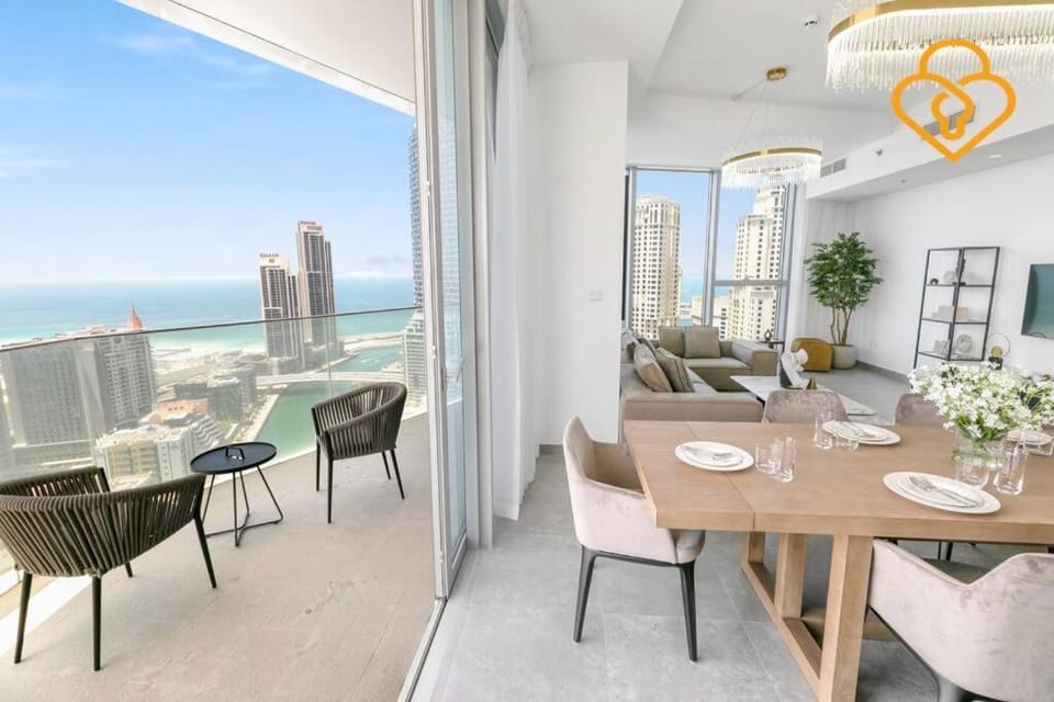 Keysplease Luxury 3 B/R Fascinating Sea & Dubai Marina Views Apartment in Dubai