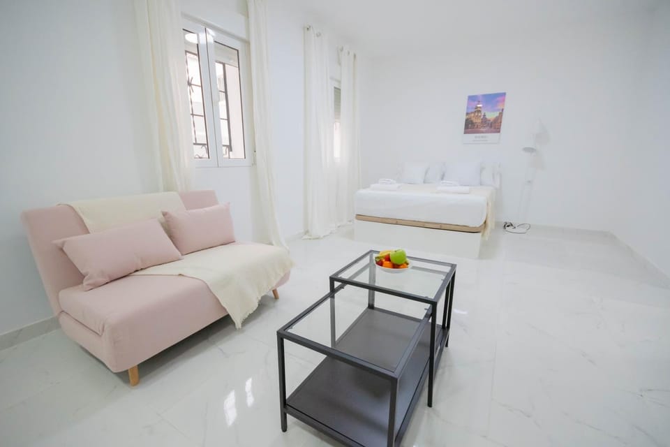 Seating area, Bedroom
