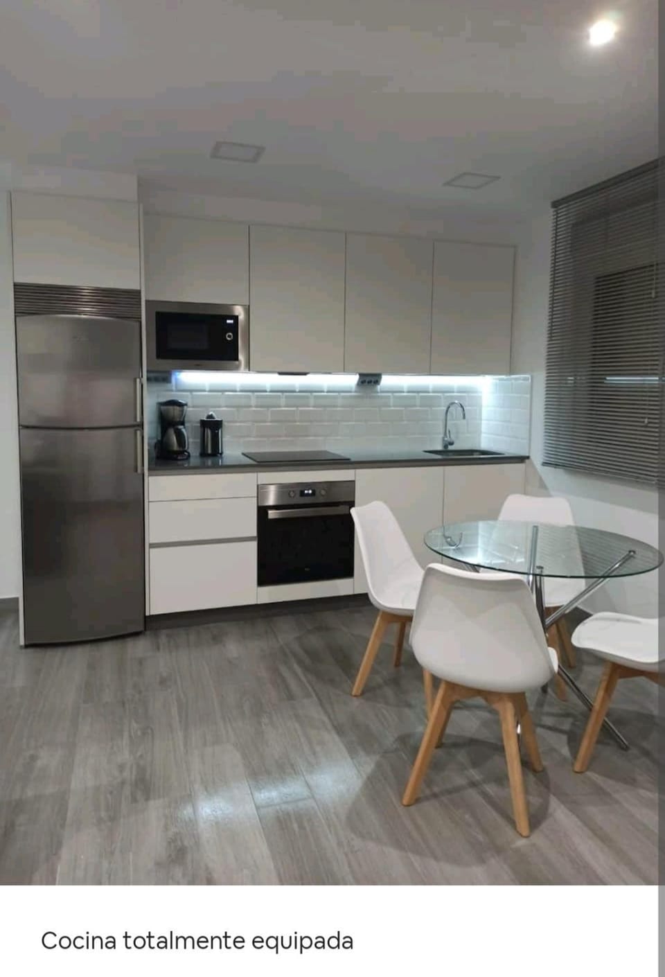 APARTAMENTO CRYPSSO E IRIS Apartment in O Salnés