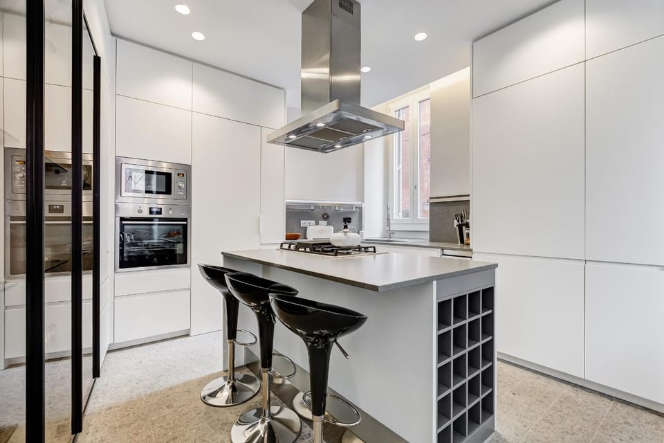 Kitchen or kitchenette, stove
