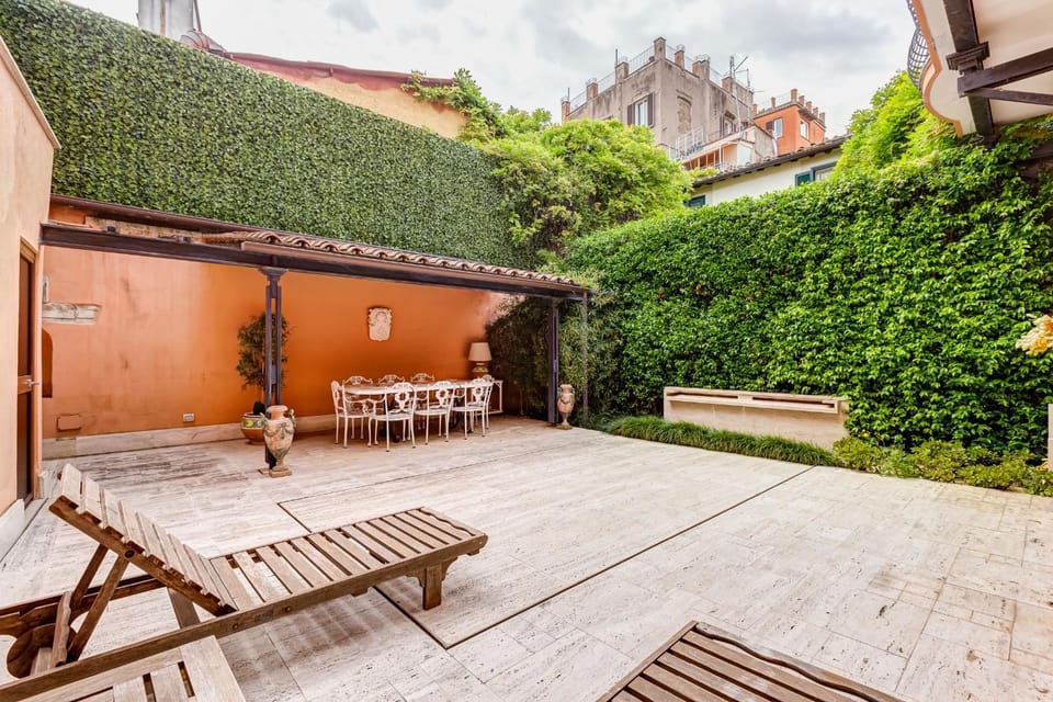 Patio, Garden view