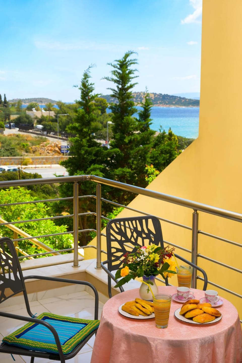 Natural landscape, Balcony/Terrace, Food and drinks, Sea view