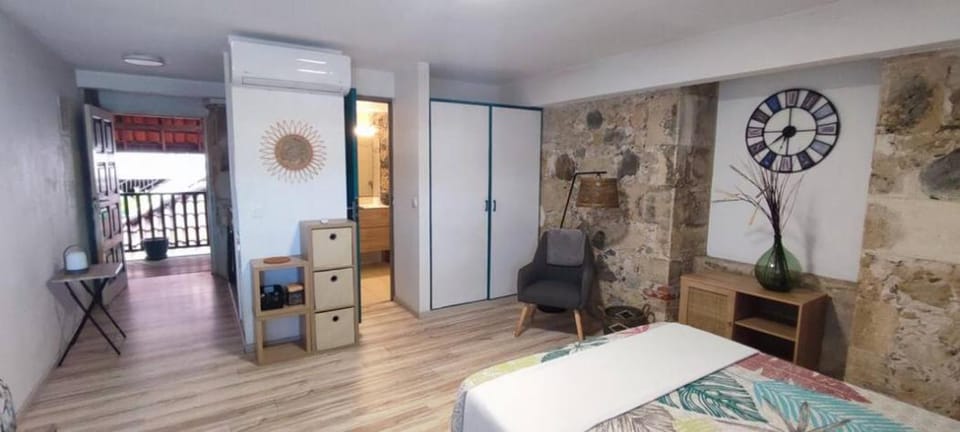 Studio face à la Marina, vue mer Apartment in Sainte-Anne