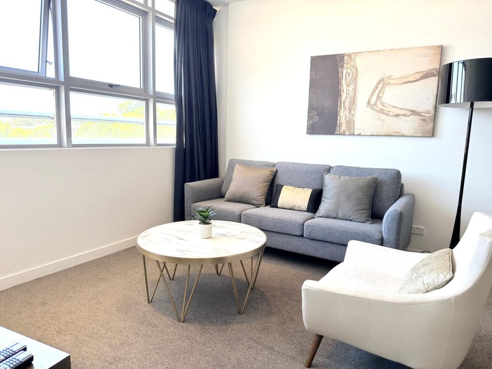 Chatswood Exeutive Suites - 3beds2baths with Parking Apartment in Sydney