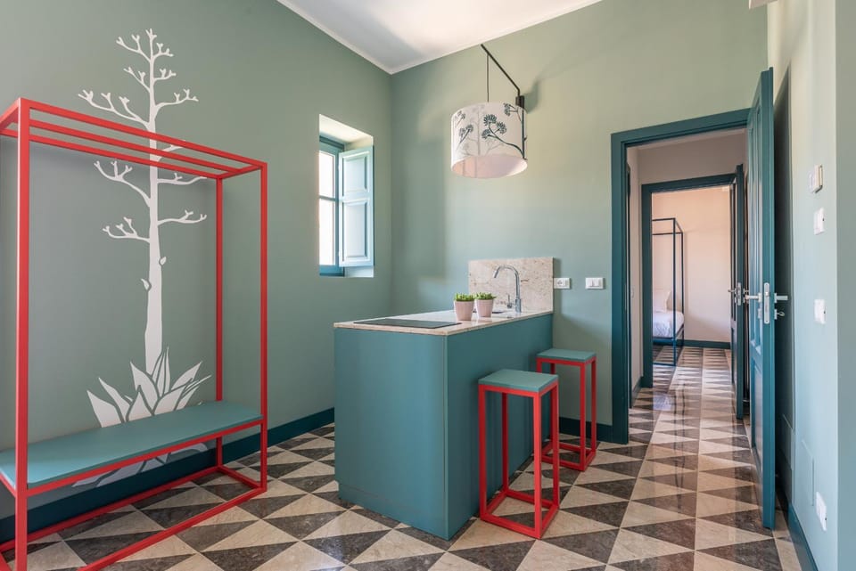 Kitchen or kitchenette