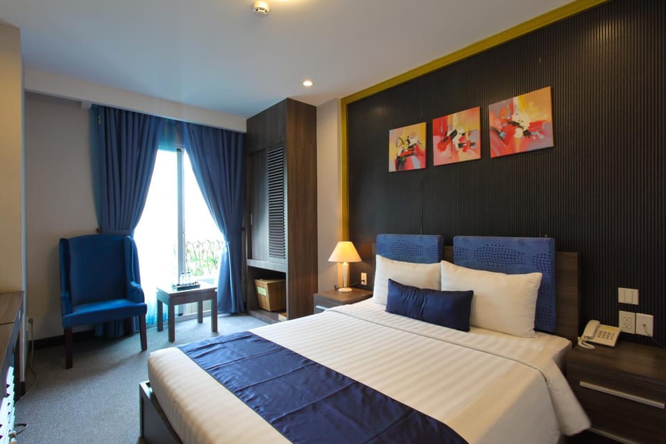 Bed, Photo of the whole room