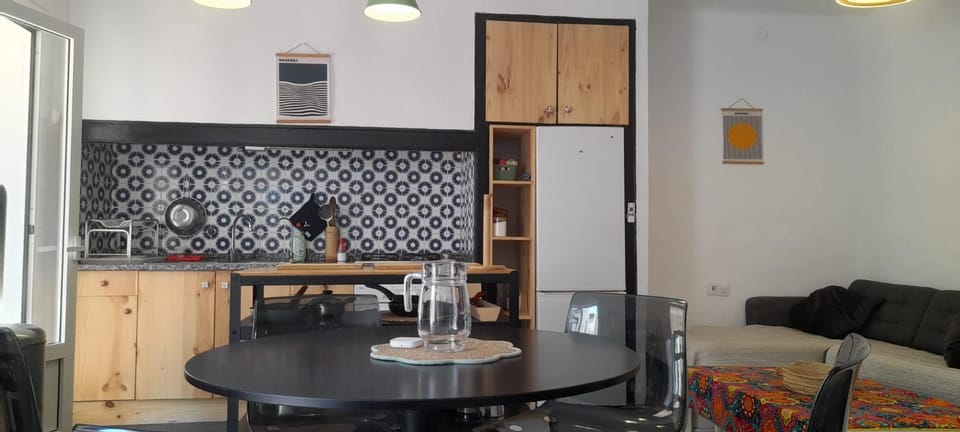 Kitchen or kitchenette, Living room, Dining area