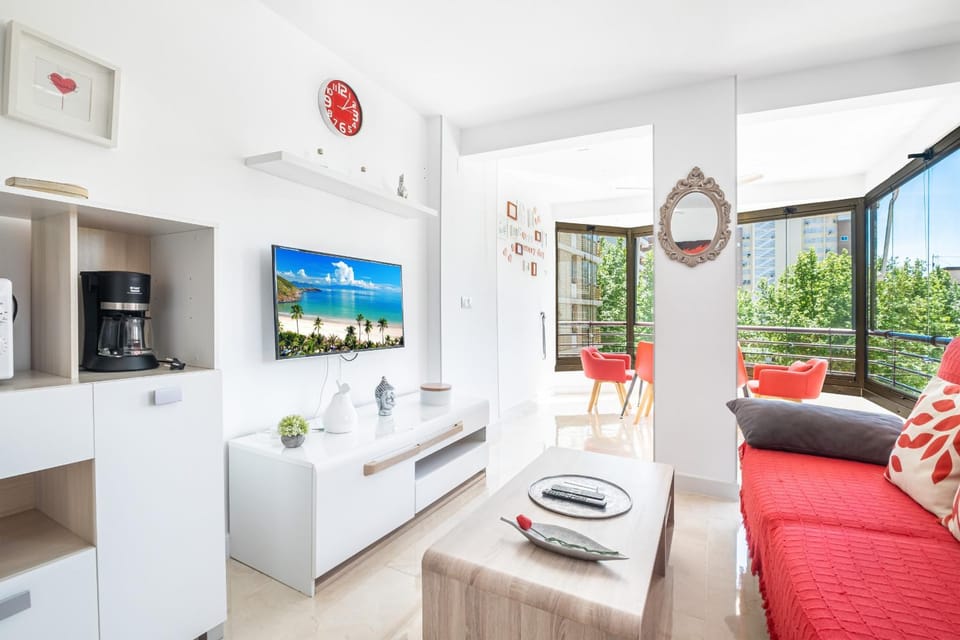TV and multimedia, Living room, Dining area, minibar