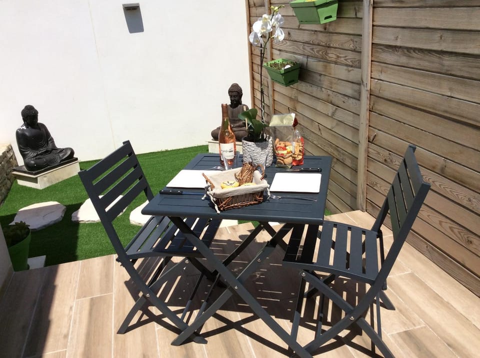 Le Zen, maison paisible avec parking gratuit House in L'Isle-sur-la-Sorgue