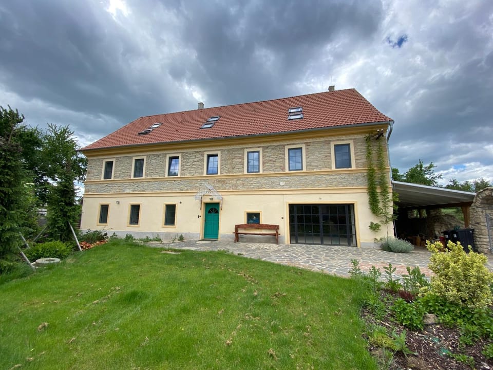 Property building, Garden