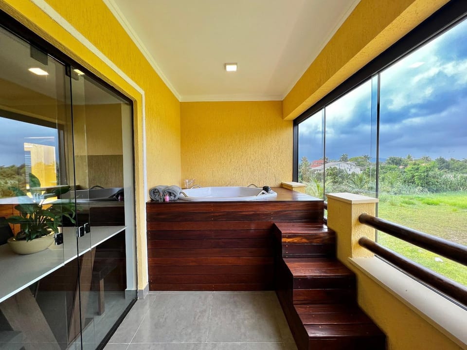 Hot Tub, Hot Tub, Balcony/Terrace