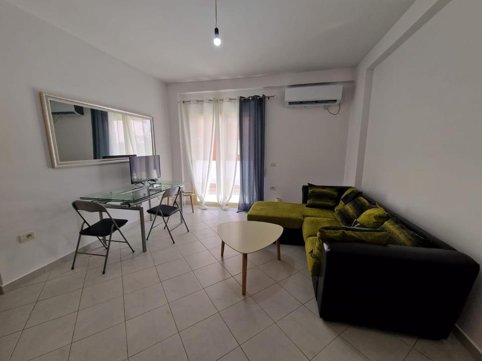Living room, Seating area, air conditioner