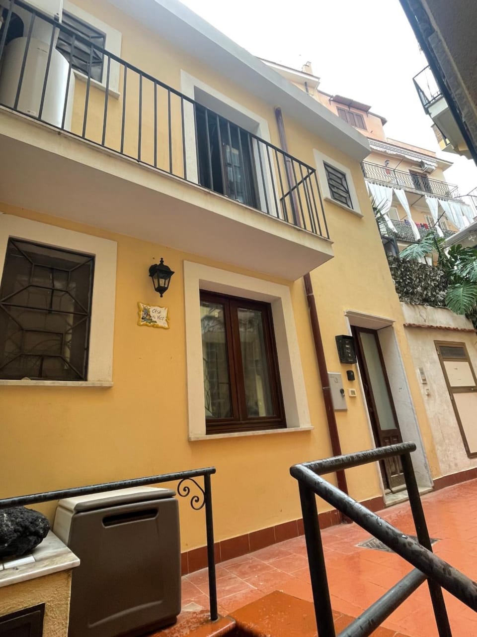 Property building, Balcony/Terrace