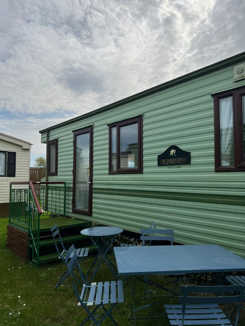 Beautiful 2 bedroomed mobile home Campground/ 
RV Resort in Aberystwyth